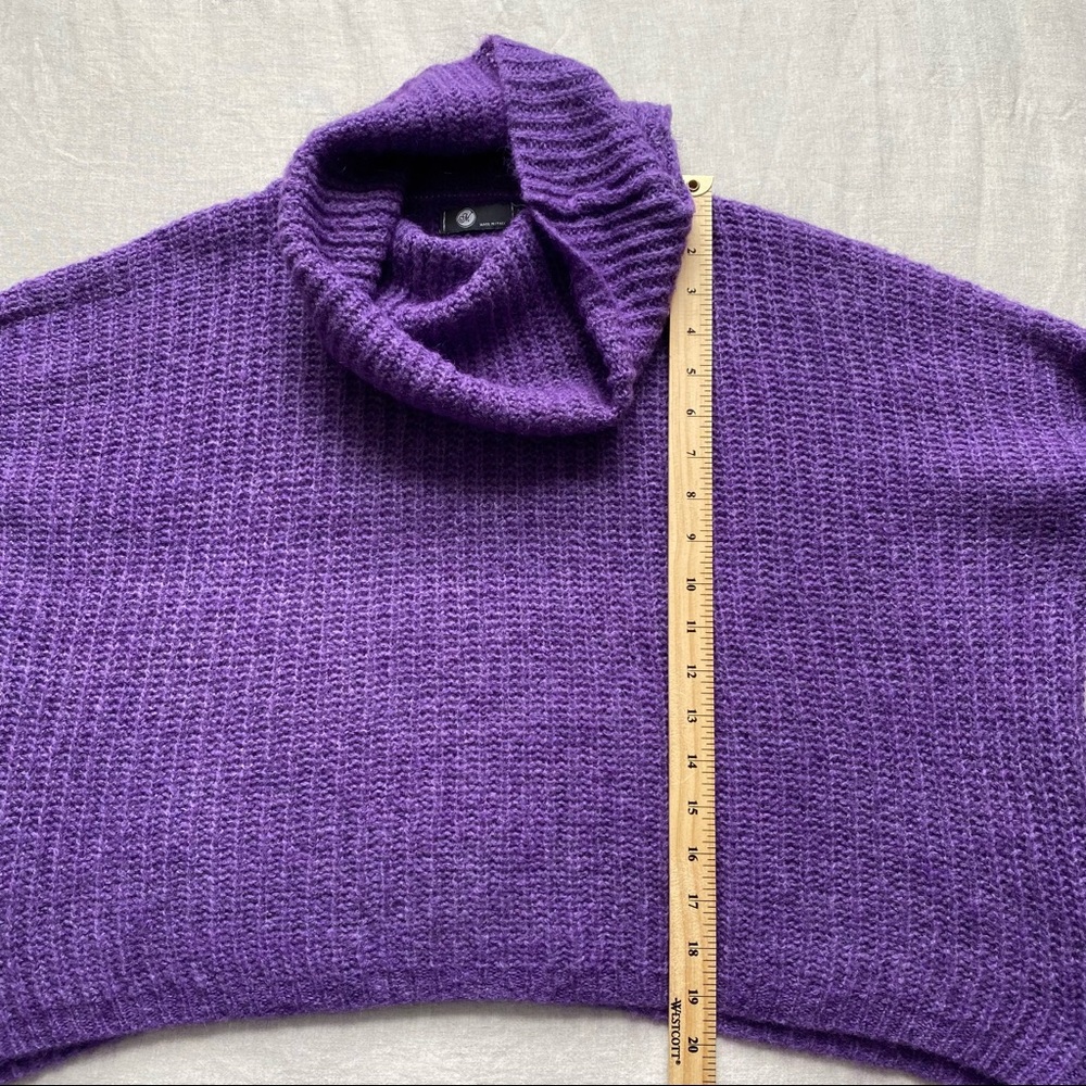 M Made In Italy Mohair & Wool Blend Oversized Cowl Neck Sweater - Picture 9 of 10